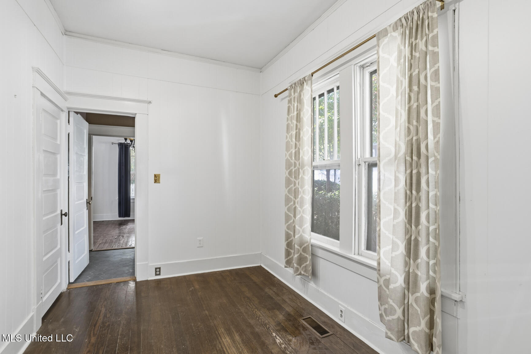 810 Fairview Street Jackson, MS 39202 - Photo 18 of 33 Fairview St-4