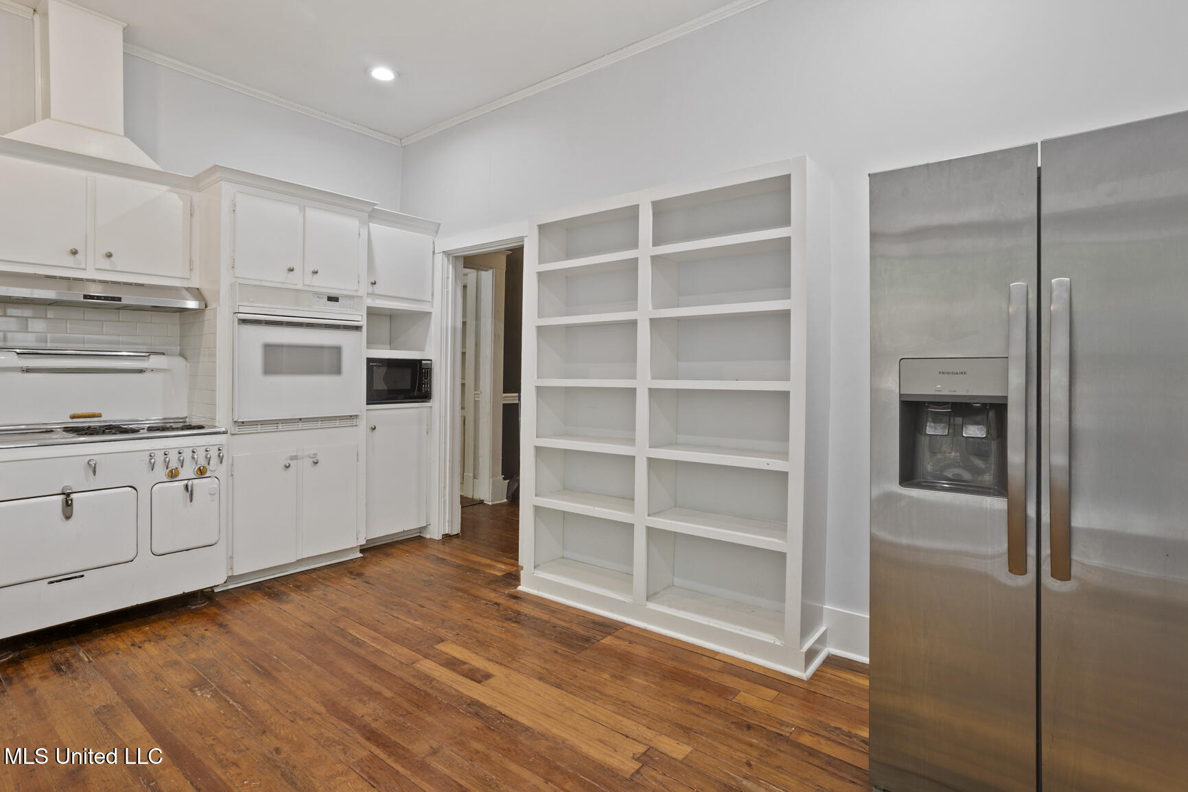 810 Fairview Street Jackson, MS 39202 - Photo 23 of 33 810 Fairview-22