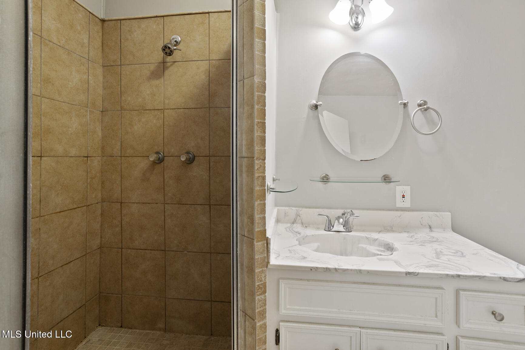 810 Fairview Street Jackson, MS 39202 - Photo 28 of 33 810 Fairview-27