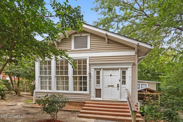 $229,000 | 810 Fairview Street, Jackson, MS 39202