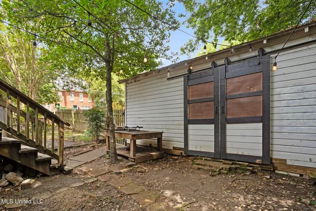 $229,000 | 810 Fairview Street, Jackson, MS 39202