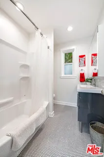 $1,500,000 | 849 North Lima Street, Burbank, CA 91505