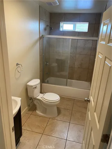 $4,050 | 9011 Baring Cross Street, Los Angeles, CA 90044