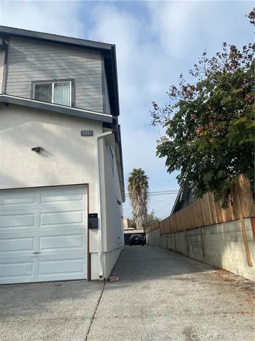 $4,050 | 9011 Baring Cross Street, Los Angeles, CA 90044