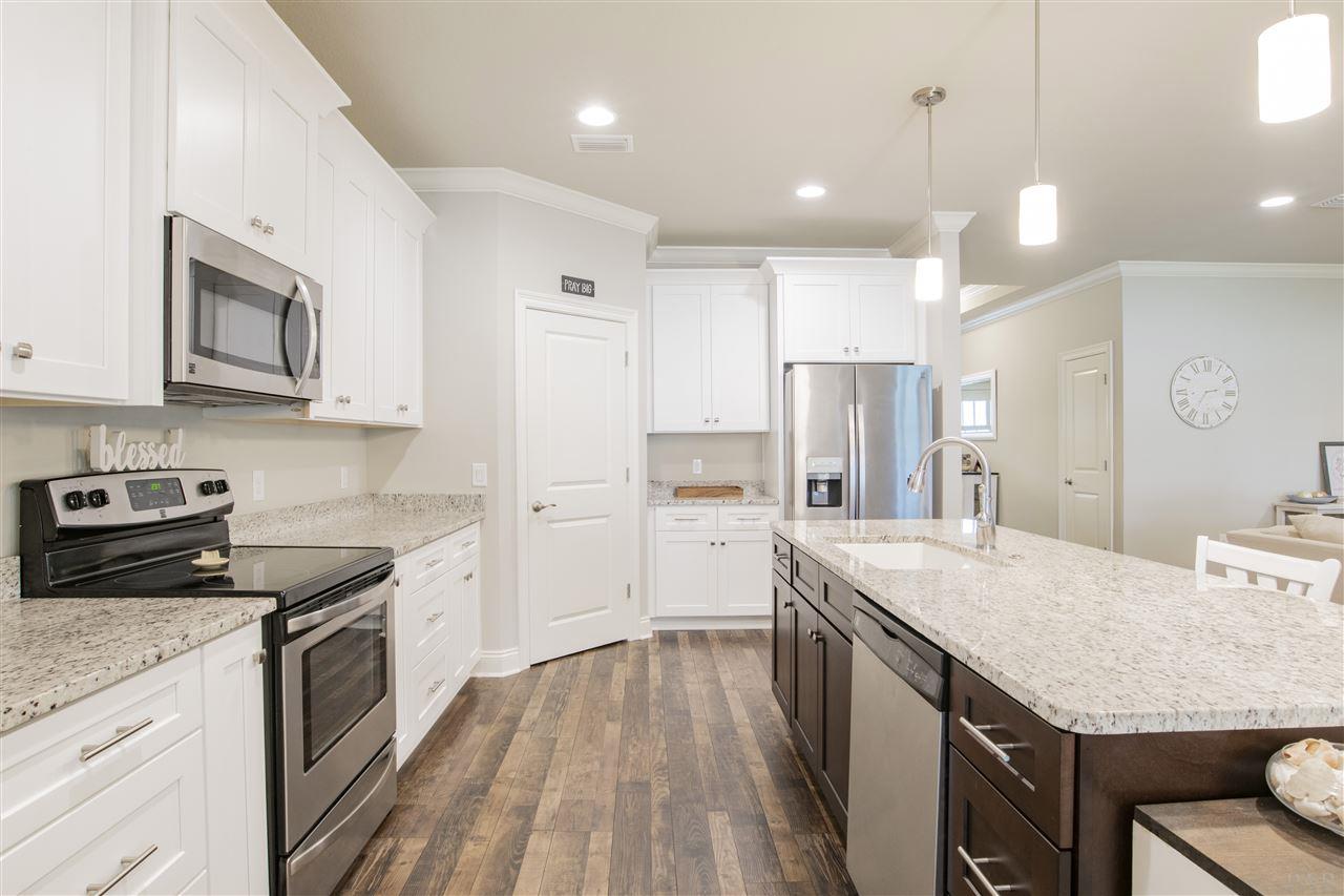 9127 Ridge Road Navarre, FL 32566 - Photo 5 of 26 Gallery Image 5