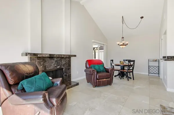 $3,890 | 17440 Plaza Cerado, Unit 71, San Diego, CA 92128