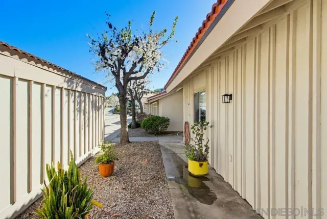 $3,890 | 17440 Plaza Cerado, Unit 71, San Diego, CA 92128