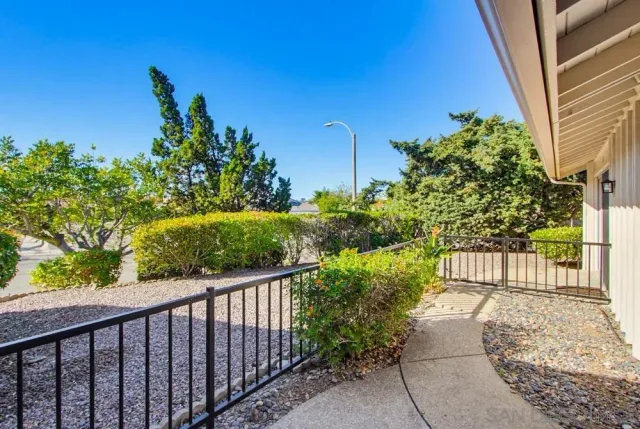 $3,890 | 17440 Plaza Cerado, Unit 71, San Diego, CA 92128