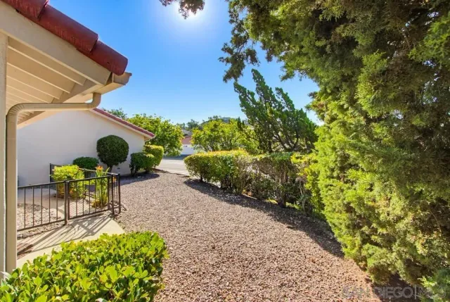 $3,890 | 17440 Plaza Cerado, Unit 71, San Diego, CA 92128