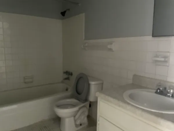 $54,500 | 2325 West Pensacola Street, Unit 136, Tallahassee, FL 32304