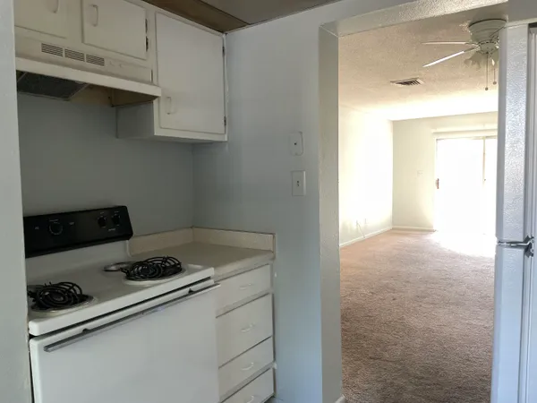 $54,500 | 2325 West Pensacola Street, Unit 136, Tallahassee, FL 32304