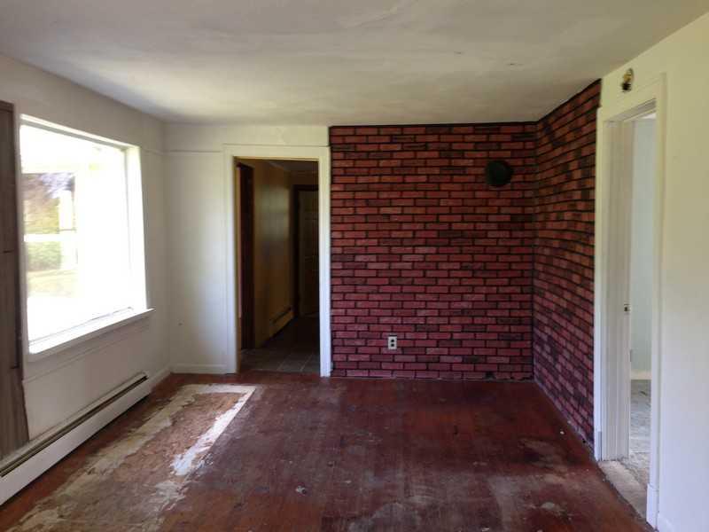 1320 Anderson Frankton Road Anderson, IN 46011 - Photo 9 of 14 Gallery Image 9