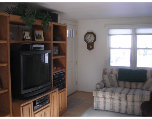 152 New Estate Road Littleton, MA 01460 - Photo 5 of 5