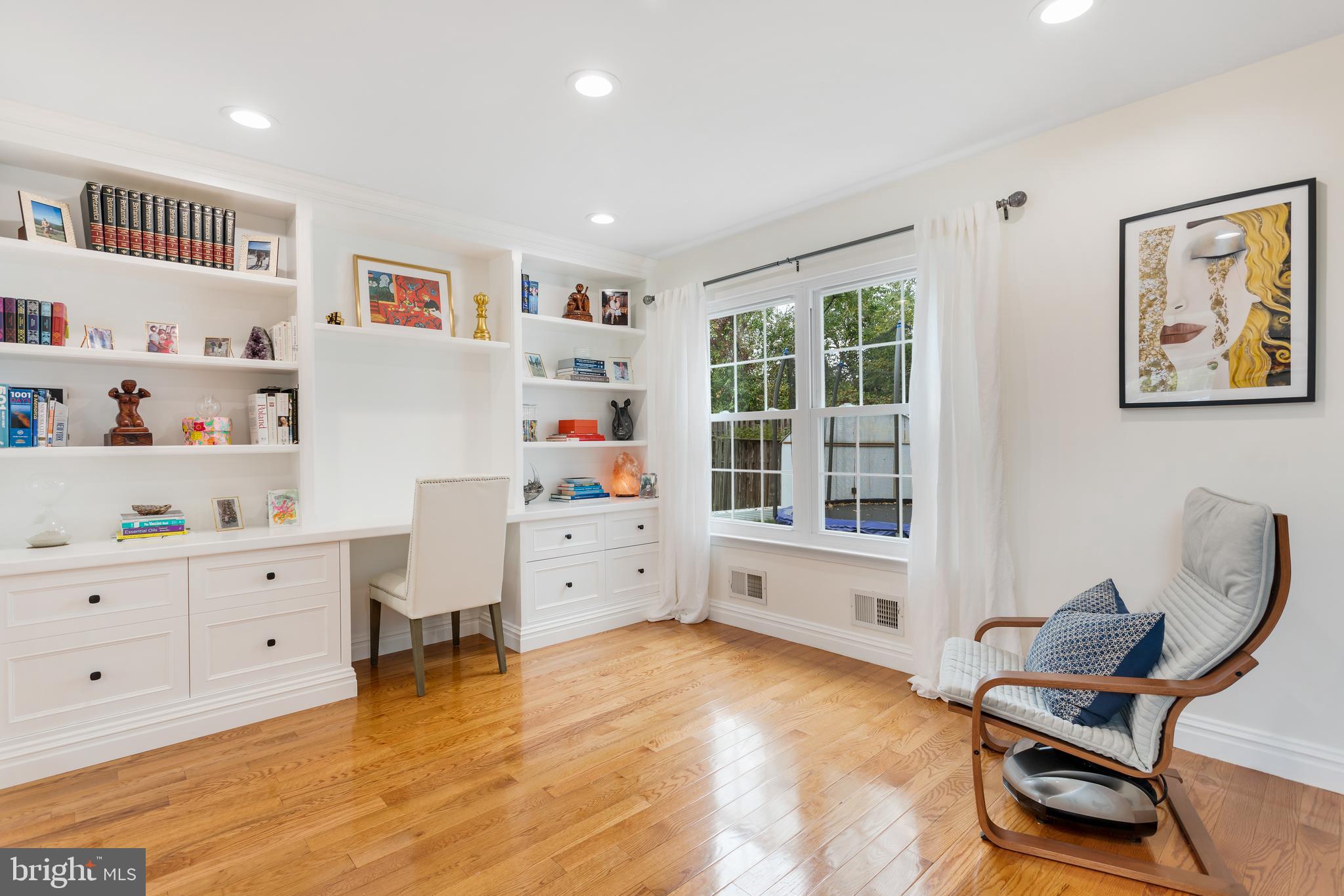 135 Cornflower Road Trenton, NJ 08620 - Photo 12 of 31 a room with furniture and a dresser