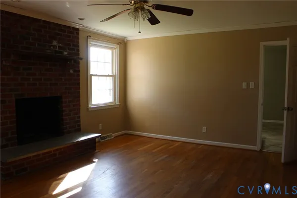 $2,000 | 1301 Canterbury Lane, Colonial Heights, VA 23834