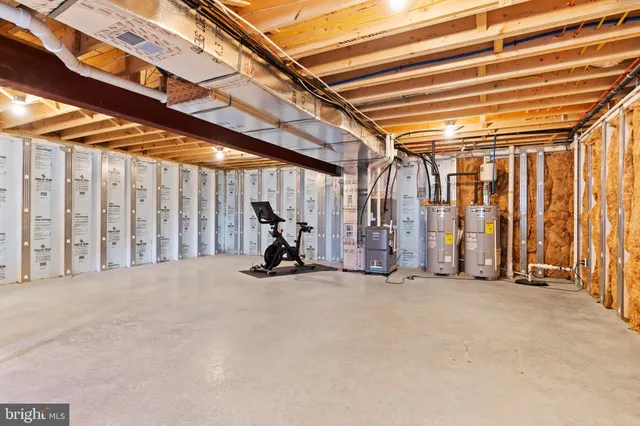 a picture of a wall with white walls