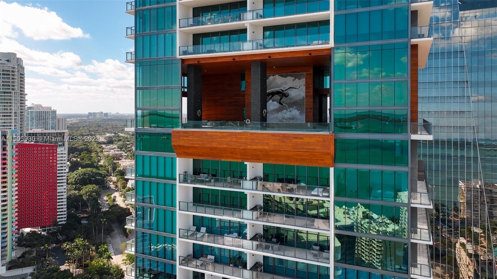 1451 Brickell Avenue, Unit 1803 Miami, FL 33131 - Photo 4 of 35 a outdoor view of building