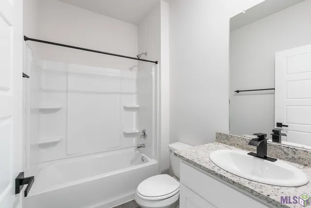 $2,750 | 1128 Renova Drive, Baton Rouge, LA 70820