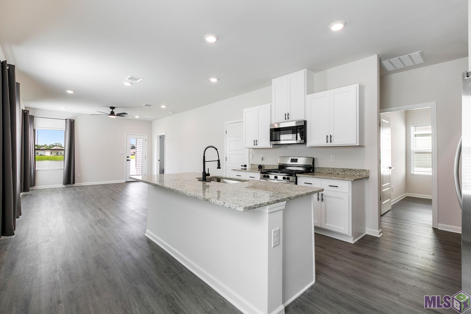 1128 Renova Drive Baton Rouge, LA 70820 - Photo 8 of 21