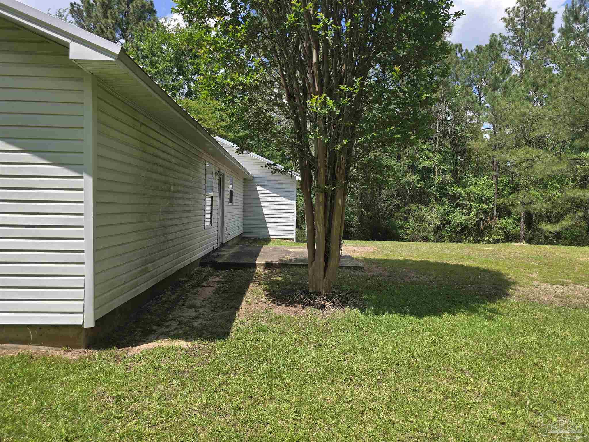 2914 Walling Road Milton, FL 32570 - Photo 4 of 17 Gallery Image 4