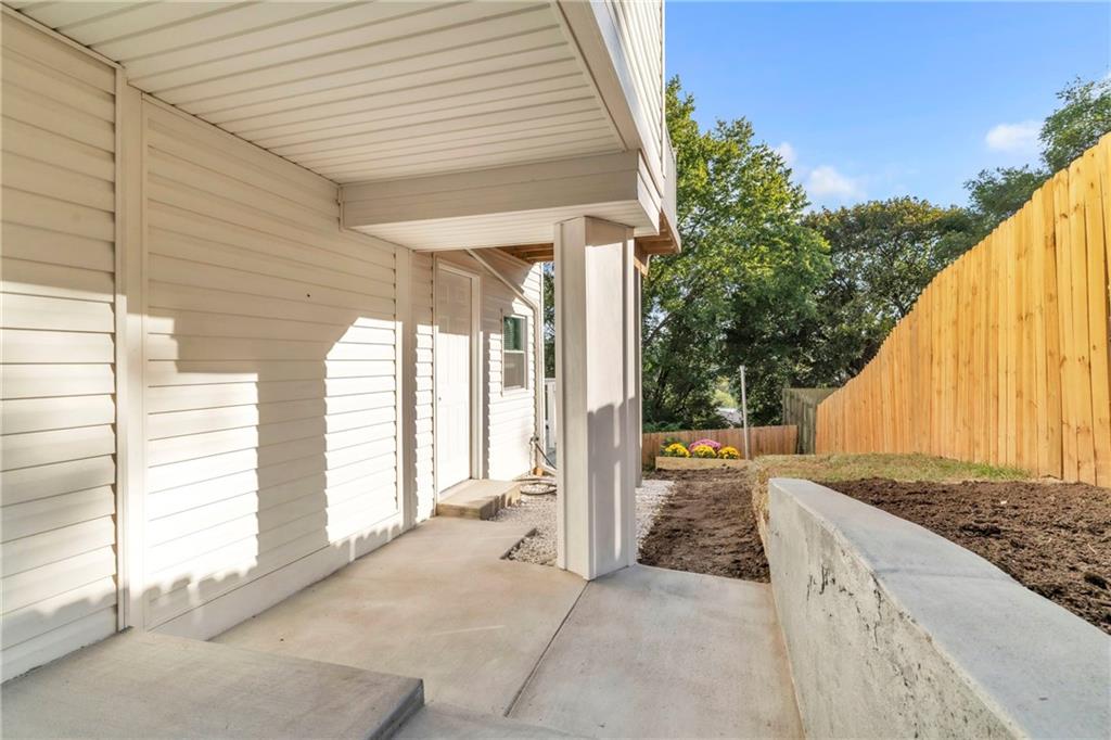 841 Railroad Street McKees Rocks, PA 15136 - Photo 33 of 44 a view of a backyard with a patio