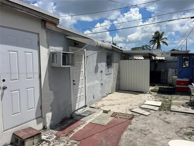 $640,000 | 10415 Northwest 35th Avenue, Miami, FL 33147