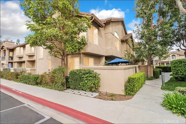 $825,000 | 15 Destiny Way, Aliso Viejo, CA 92656