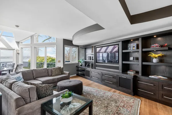 $4,750,000 | 1101 Farwell Drive, Madison, WI 53704