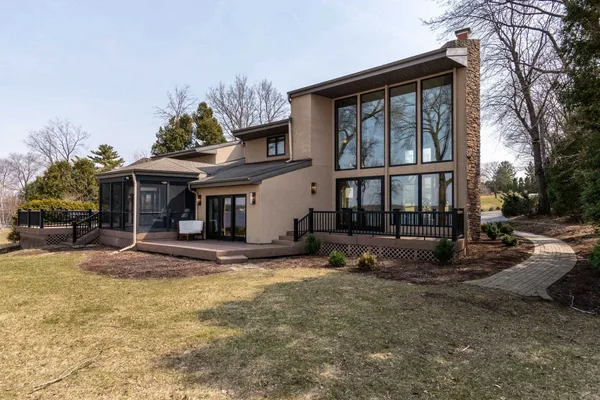 $4,750,000 | 1101 Farwell Drive, Madison, WI 53704