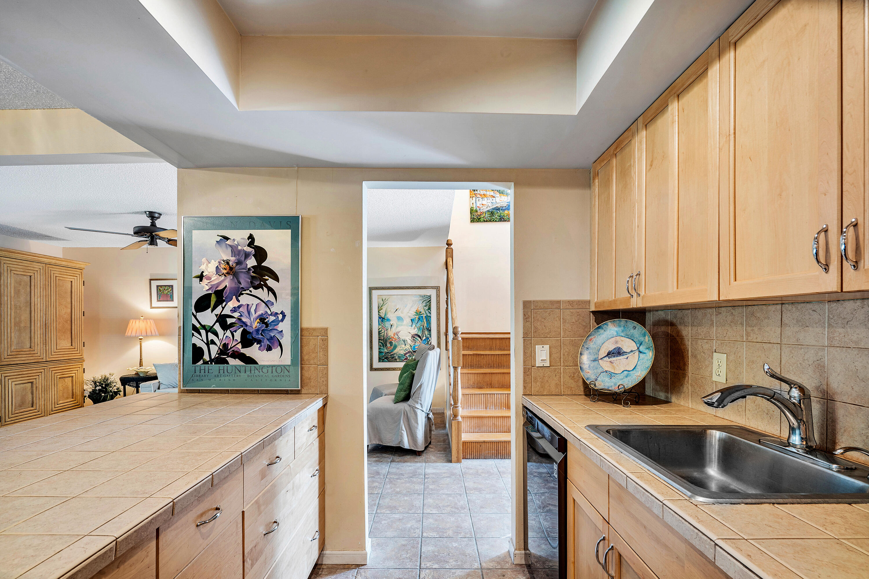 7200 Northwest 2nd Avenue, Unit 89 Boca Raton, FL 33487 - Photo 7 of 22 kitchen to foyer