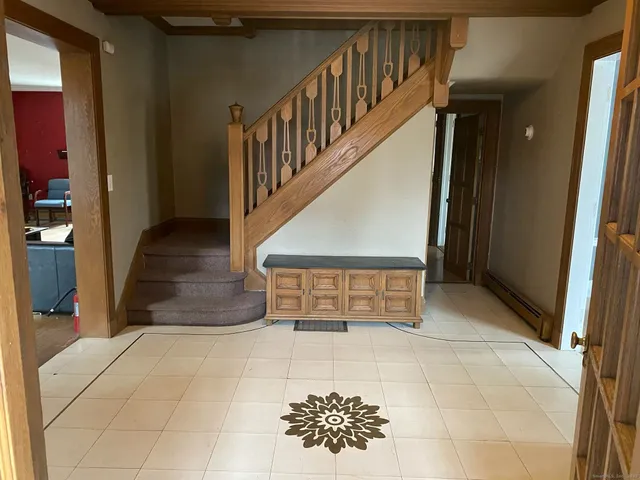 $6,500 | 155 Brooklawn Avenue, Bridgeport, CT 06604