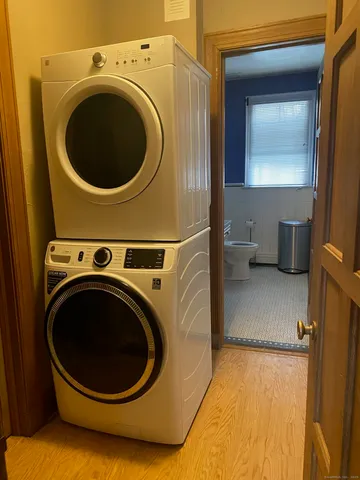 $6,500 | 155 Brooklawn Avenue, Bridgeport, CT 06604