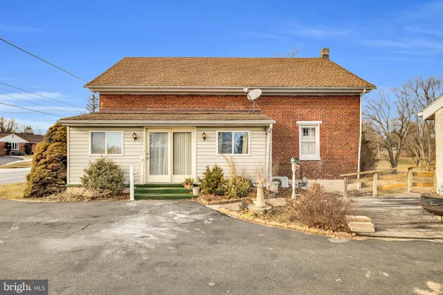 $249,900 | 160 Old Tulpehocken Road, Birdsboro, PA 19508