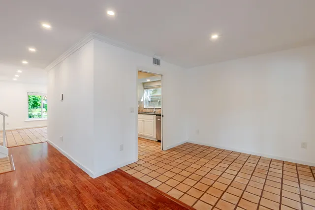 $6,000 | 3069 Northwest 27th Terrace, Boca Raton, FL 33434