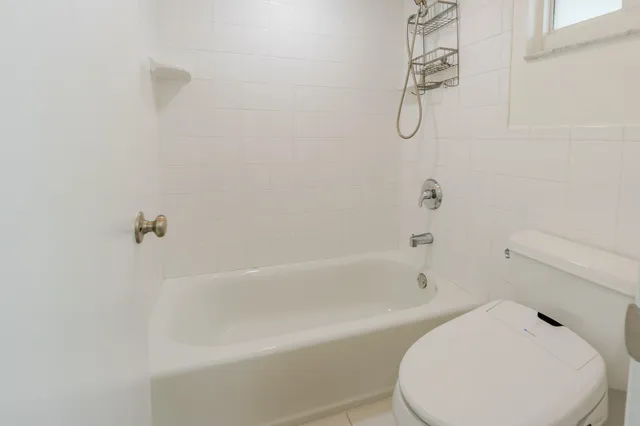 $6,000 | 3069 Northwest 27th Terrace, Boca Raton, FL 33434