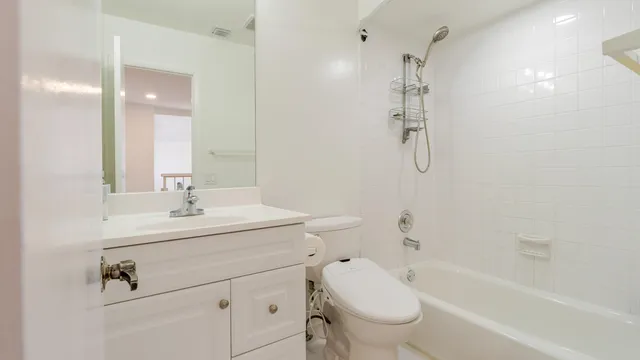 $6,000 | 3069 Northwest 27th Terrace, Boca Raton, FL 33434