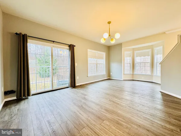 $2,900 | 3353 Broker Lane, Woodbridge, VA 22193