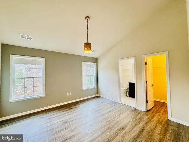 $3,000 | 3353 Broker Lane, Woodbridge, VA 22193