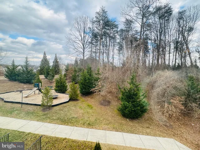 $3,000 | 3353 Broker Lane, Woodbridge, VA 22193