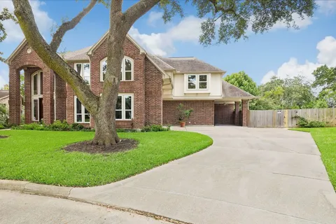 $1,150,000 | 15911 Redwood Pl Drive, Houston, TX 77079