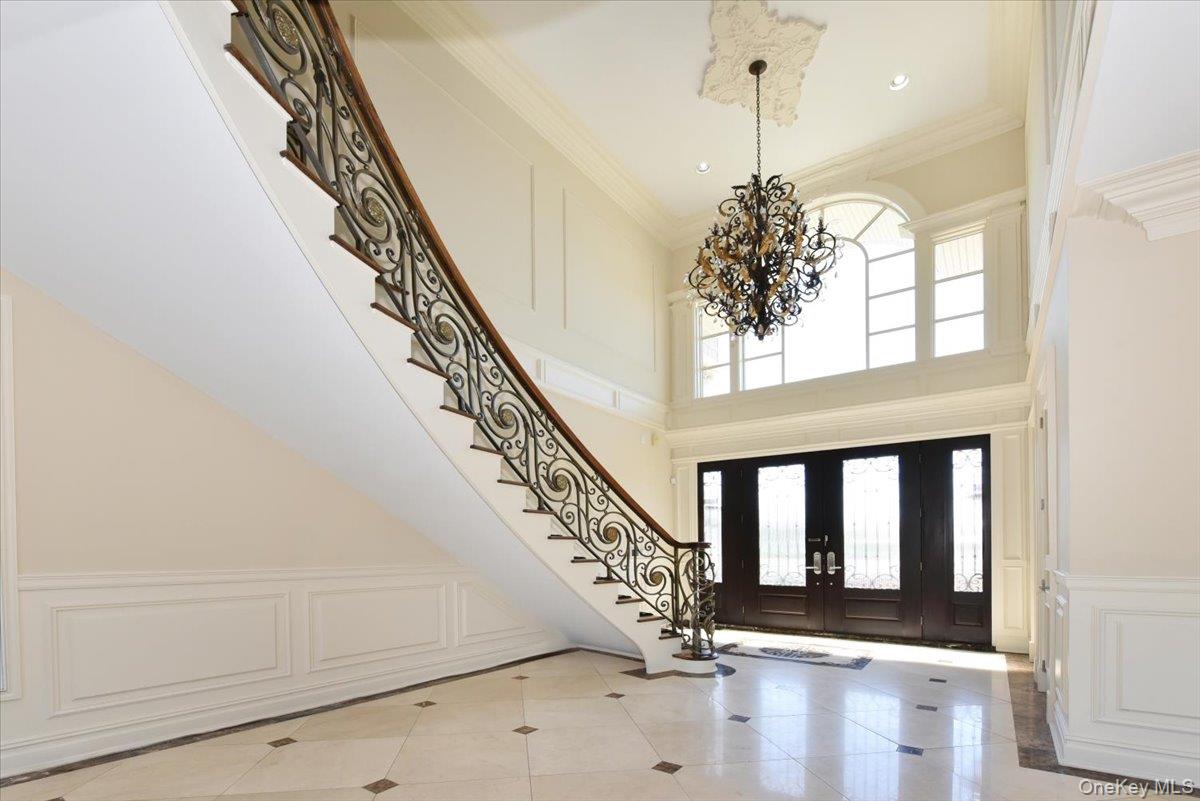 3510 Riverside Drive Oceanside, NY 11572 - Photo 4 of 38