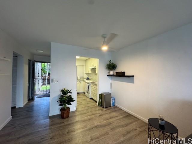 96-234 Waiawa Road, Unit 11 Pearl City, HI 96782 - Photo 12 of 23 Living Room