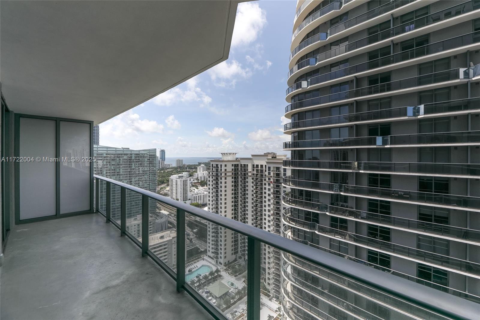 45 Southwest 9th Street, Unit 3507 Miami, FL 33130 - Photo 14 of 25