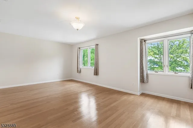 $3,899 | 6 Cross Meadows, Fair Lawn, NJ 07410