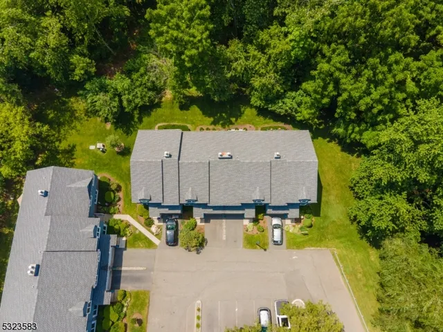 $3,899 | 6 Cross Meadows, Fair Lawn, NJ 07410