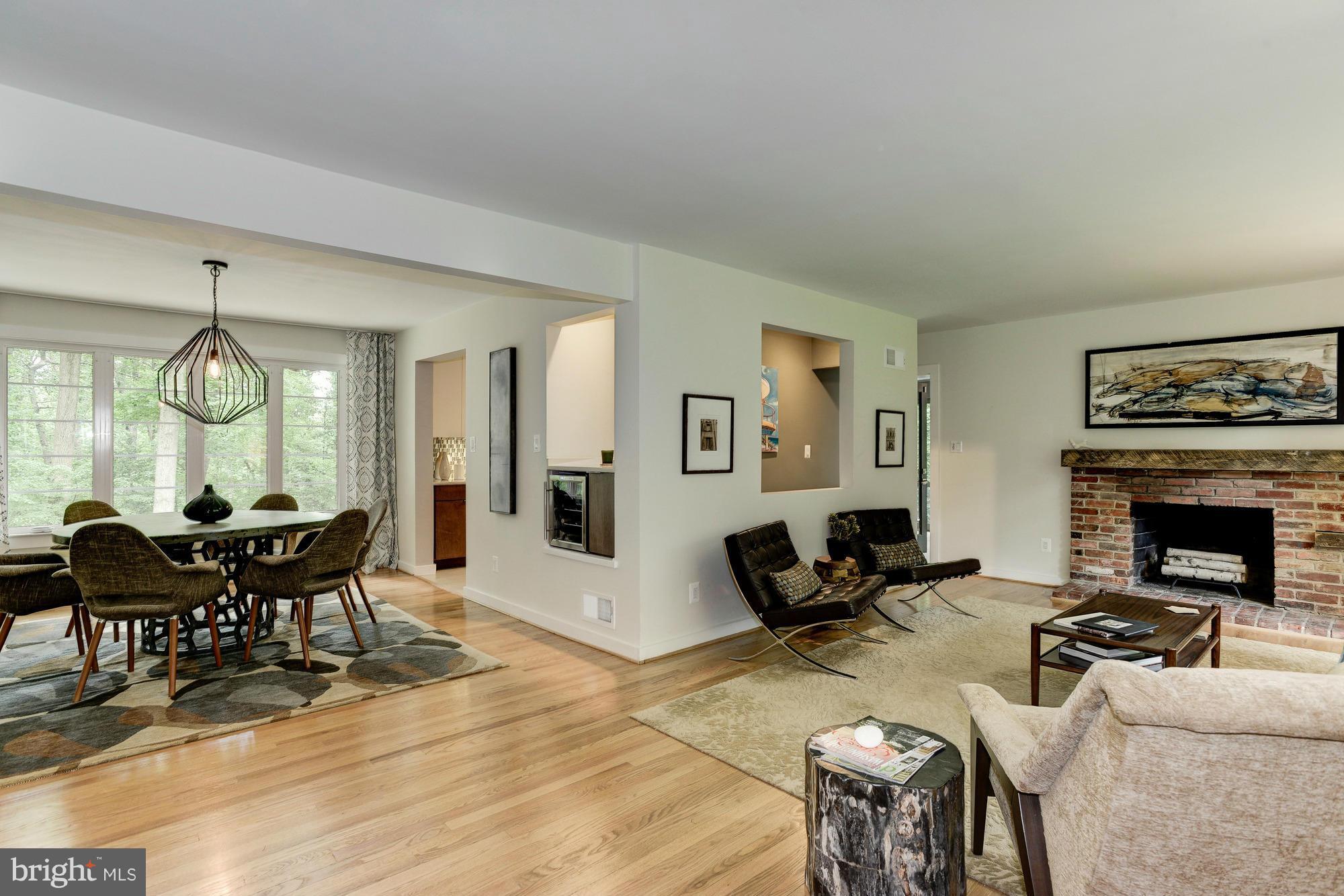209 Stonington Road Silver Spring, MD 20902 - Photo 1 of 25 Living room