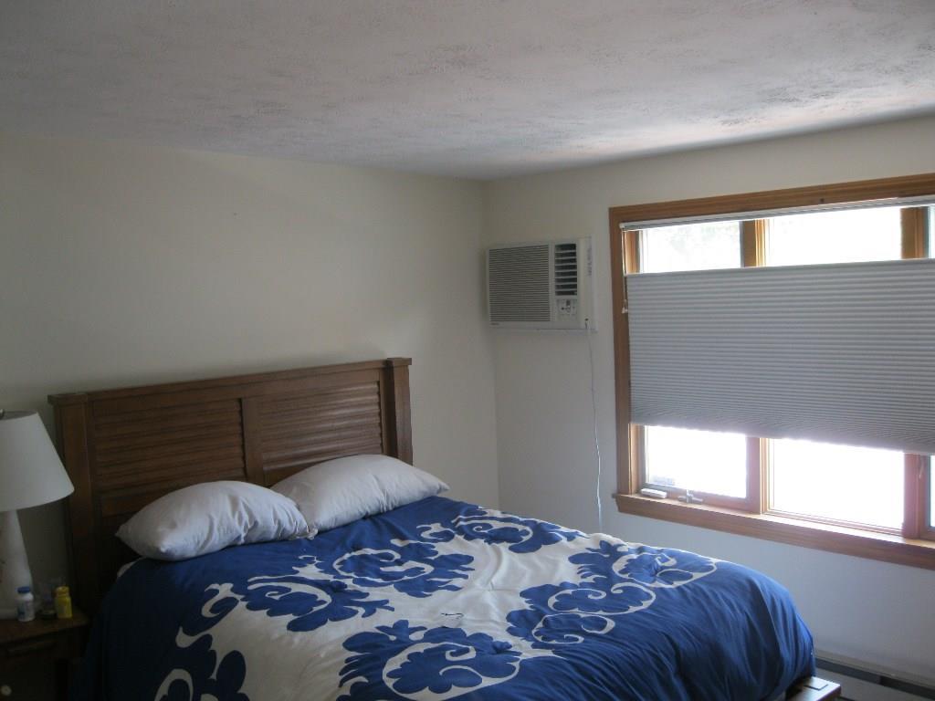 249 Shore Road, Unit 4 Ogunquit, ME 03907 - Photo 14 of 20 Master bedroom, big closet, and door...