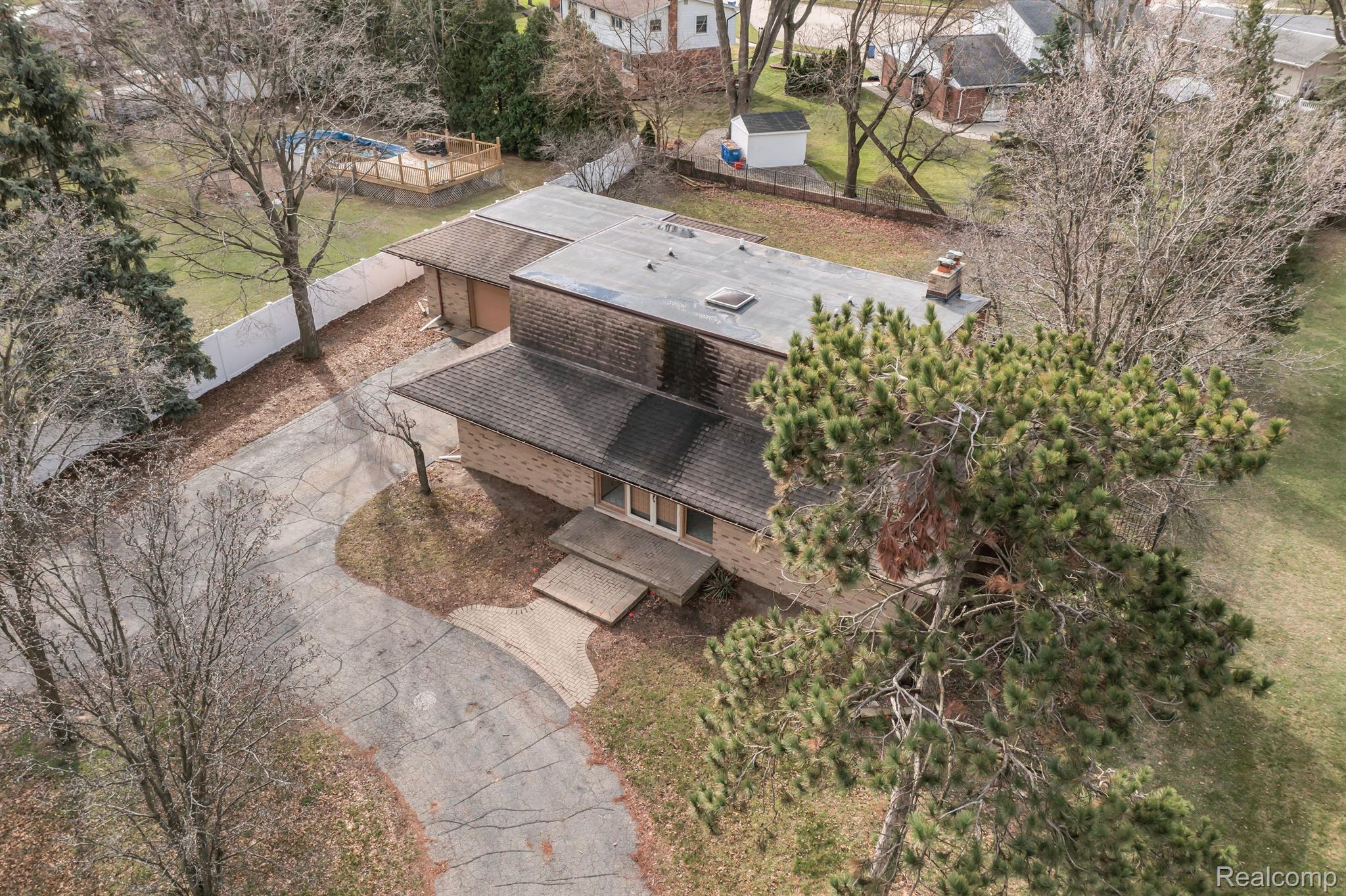 11400 Chicago Road Warren, MI 48093 - Photo 7 of 40 Areal view of home