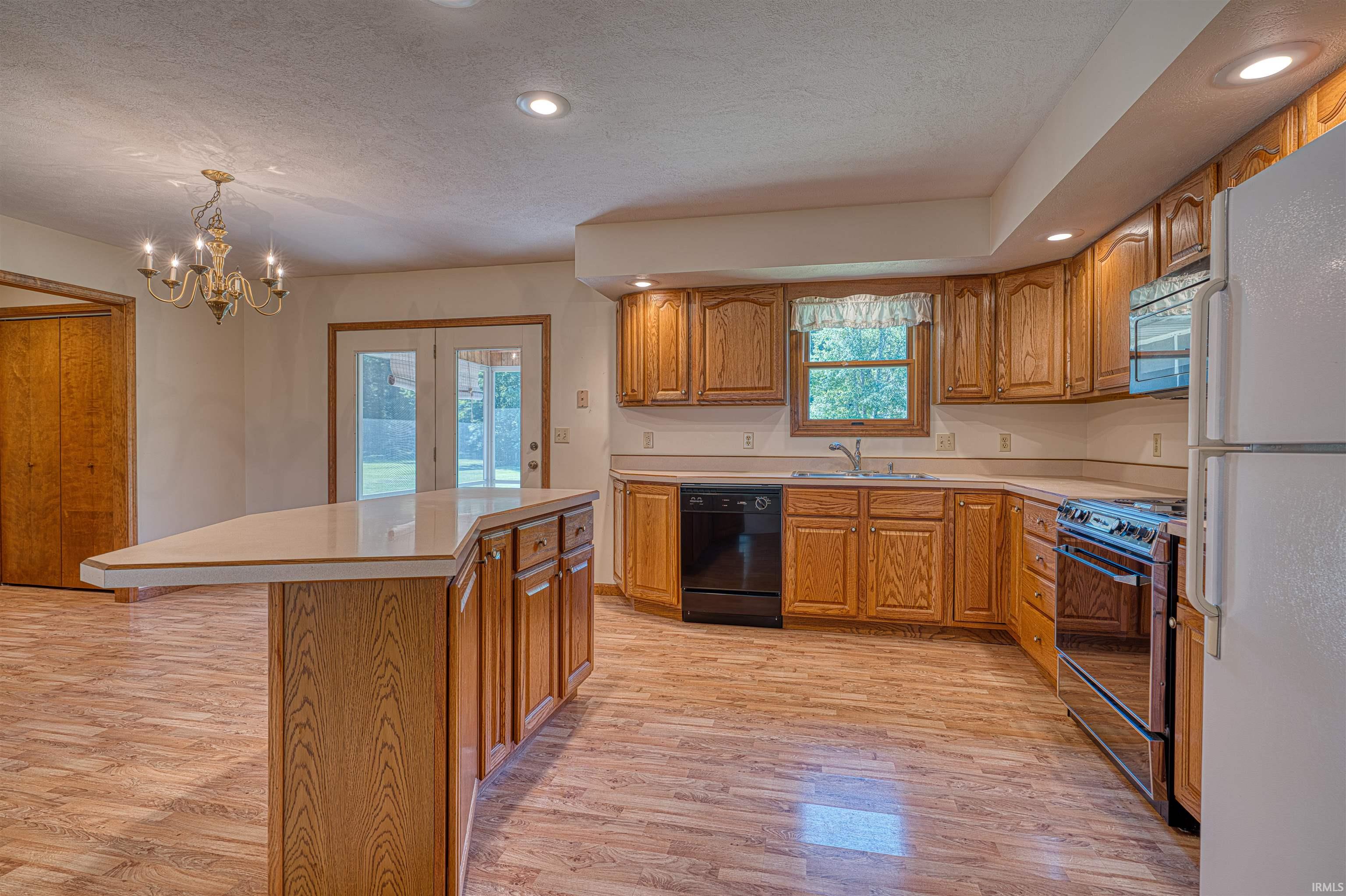 1255 West Maple Grove Road Boonville, IN 47601 - Photo 21 of 32 Gallery Image 21
