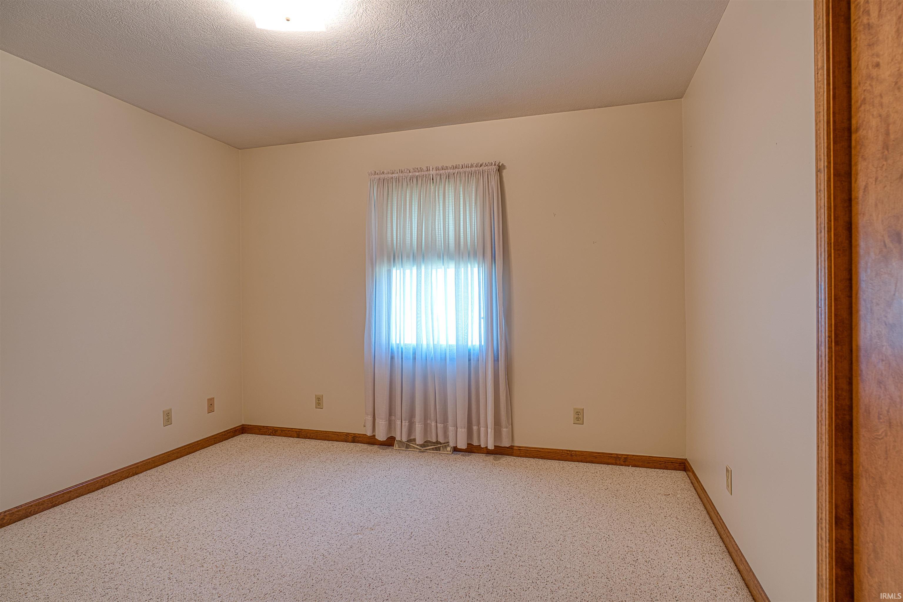 1255 West Maple Grove Road Boonville, IN 47601 - Photo 28 of 32 Gallery Image 28